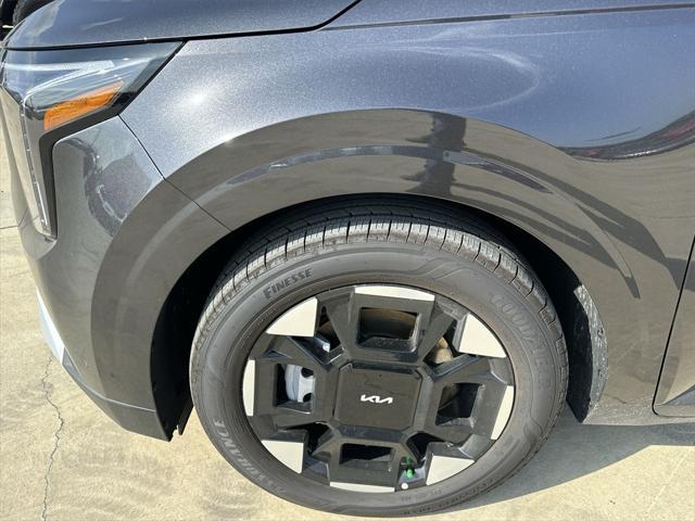 new 2025 Kia Carnival car, priced at $38,130