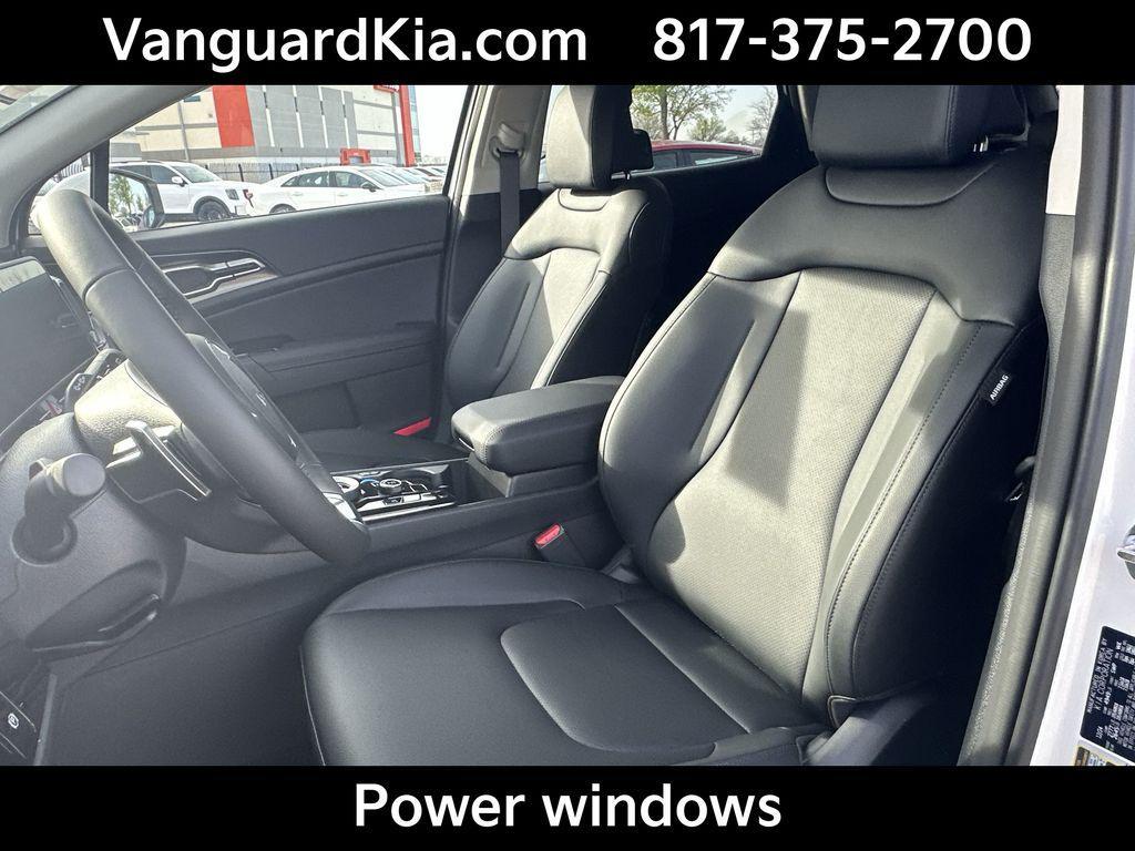 used 2025 Kia Sportage Hybrid car, priced at $31,448