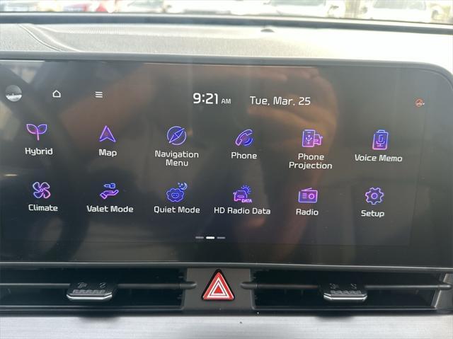 new 2025 Kia Sportage Hybrid car, priced at $34,595