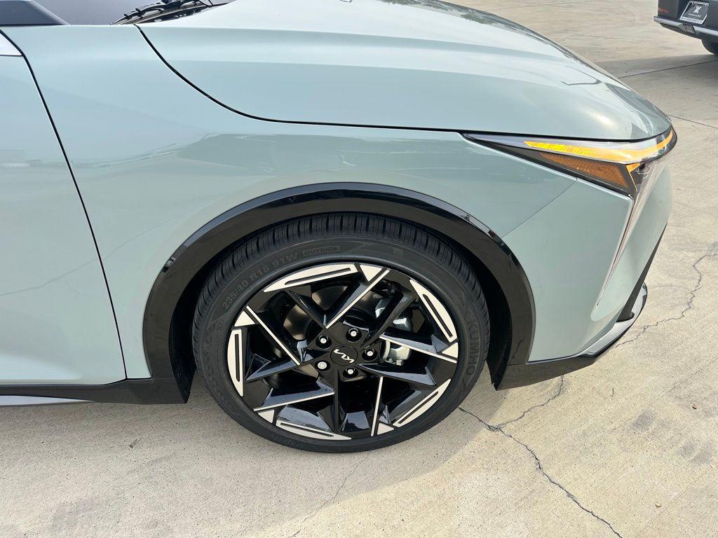 new 2025 Kia K4 car, priced at $25,594