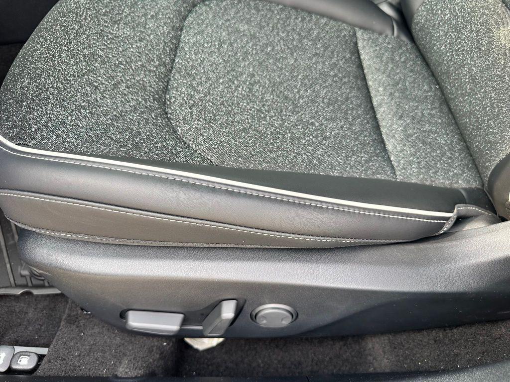 new 2025 Kia K4 car, priced at $25,594