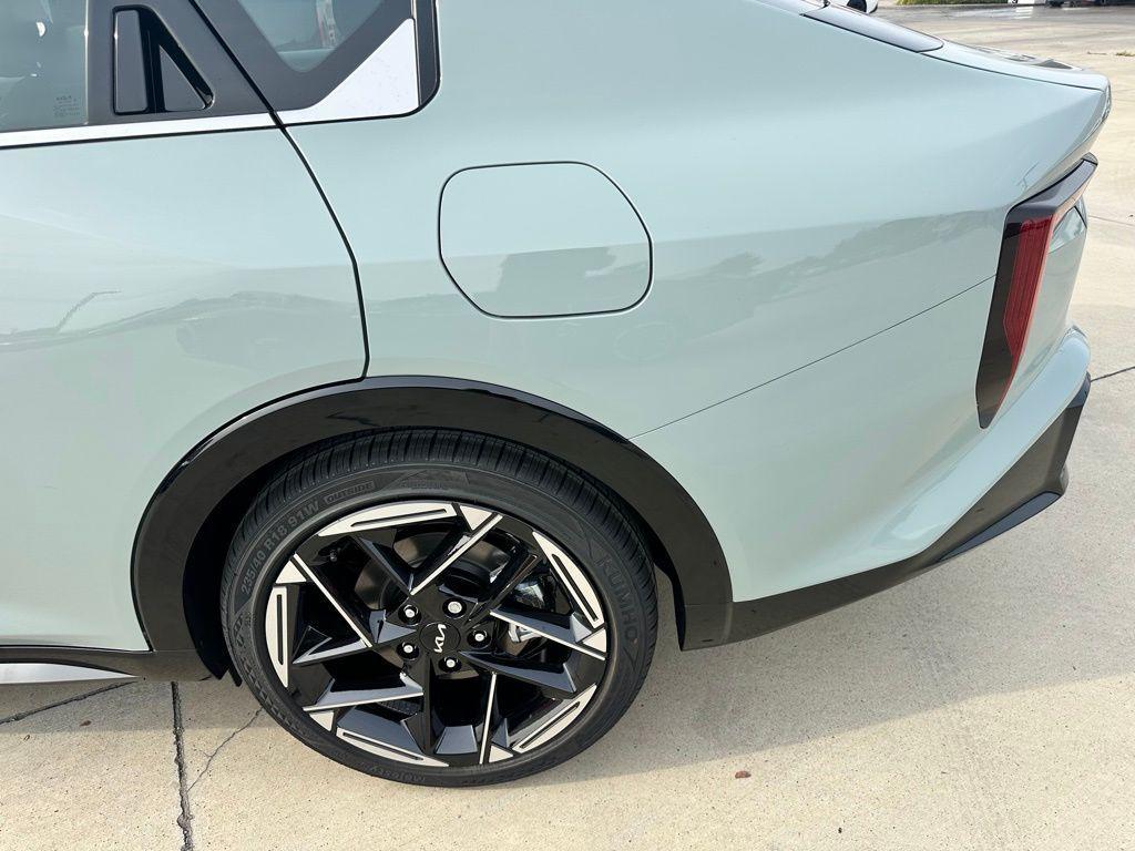 new 2025 Kia K4 car, priced at $25,594