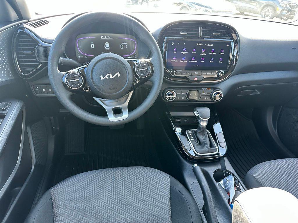 new 2025 Kia Soul car, priced at $23,198