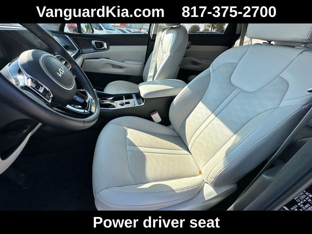 used 2024 Kia Sorento car, priced at $31,118