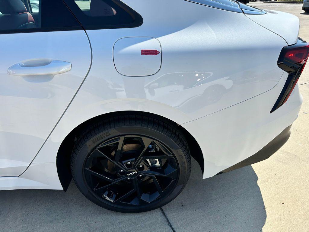 new 2026 Kia K5 car, priced at $30,171
