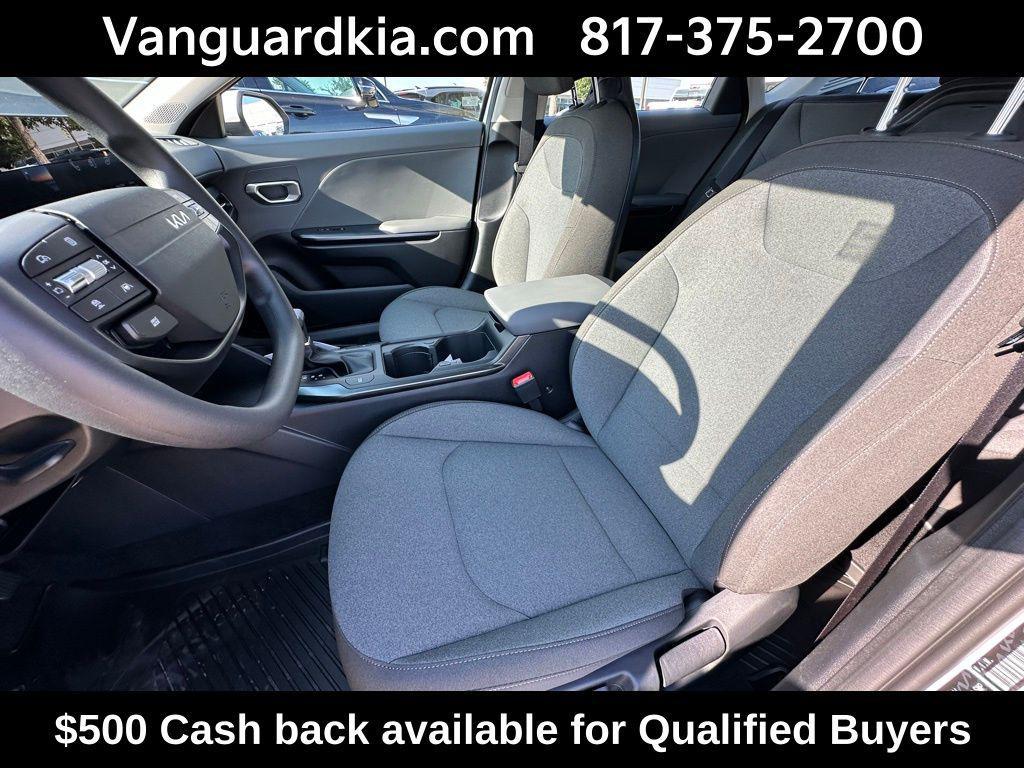 new 2025 Kia K4 car, priced at $23,078