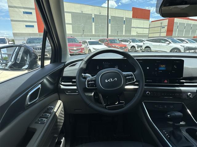 new 2026 Kia Carnival car, priced at $39,062