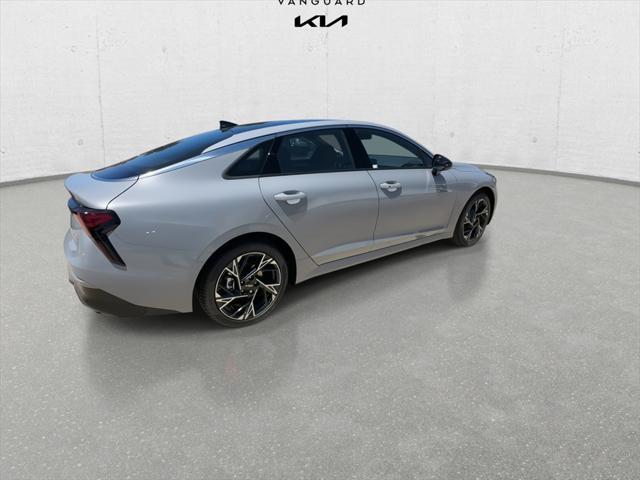 new 2025 Kia K5 car, priced at $29,714