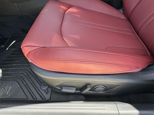 new 2025 Kia K5 car, priced at $29,714
