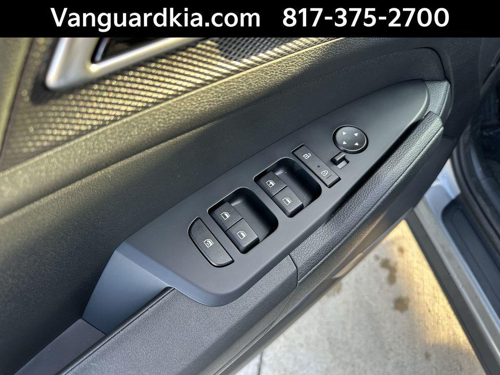 new 2025 Kia Sportage Hybrid car, priced at $27,133