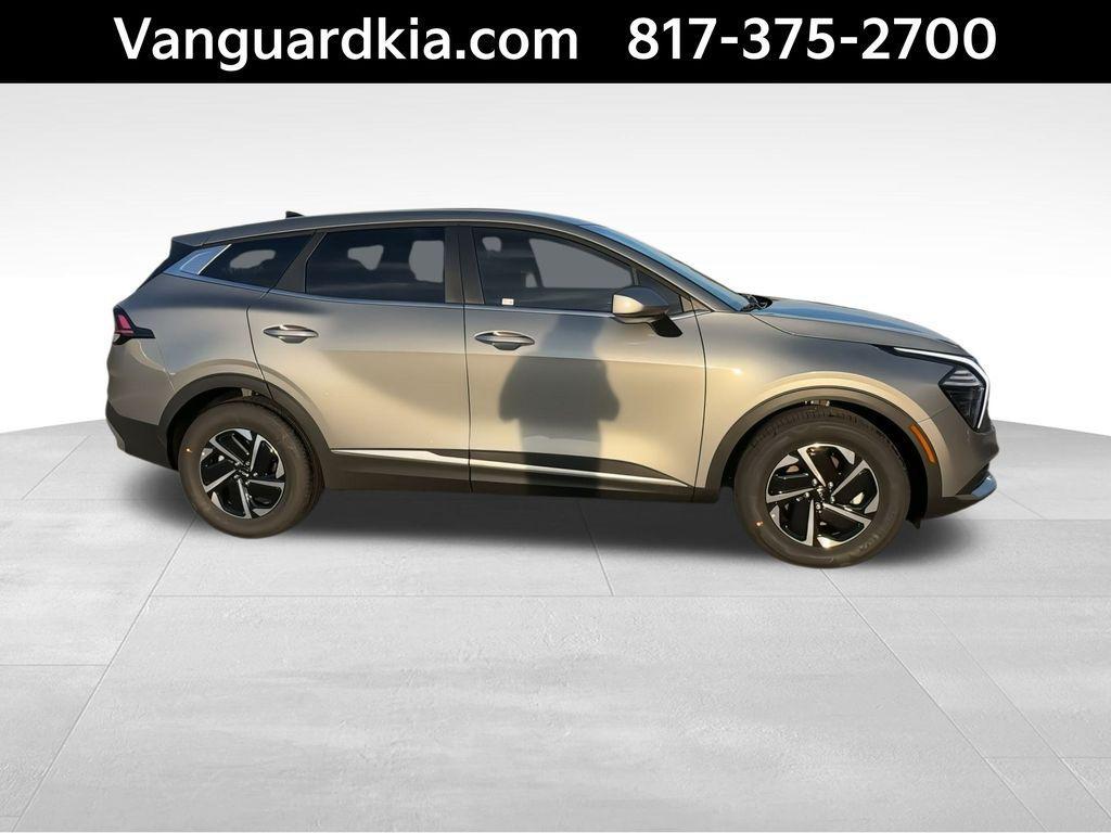 new 2025 Kia Sportage Hybrid car, priced at $27,133