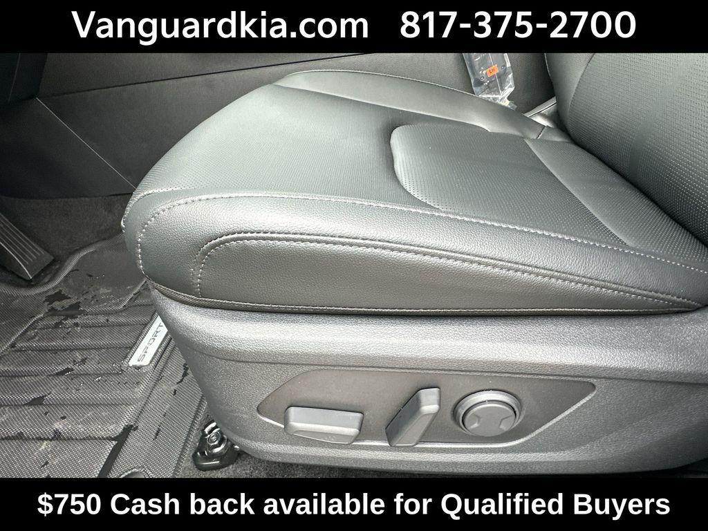 new 2026 Kia Sportage car, priced at $30,072