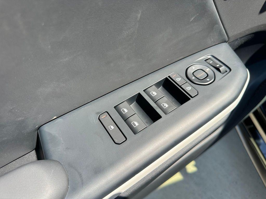 new 2025 Kia K4 car, priced at $25,594