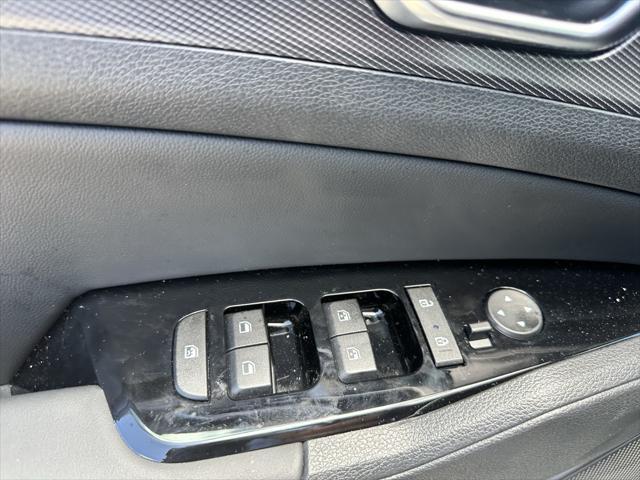 used 2025 Kia Sportage car, priced at $32,996