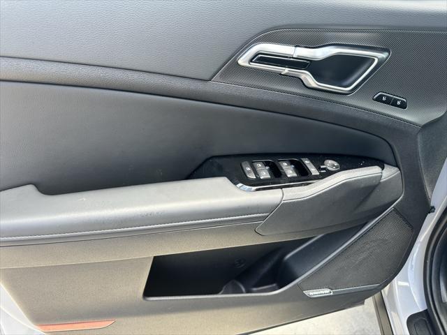 used 2025 Kia Sportage car, priced at $32,996