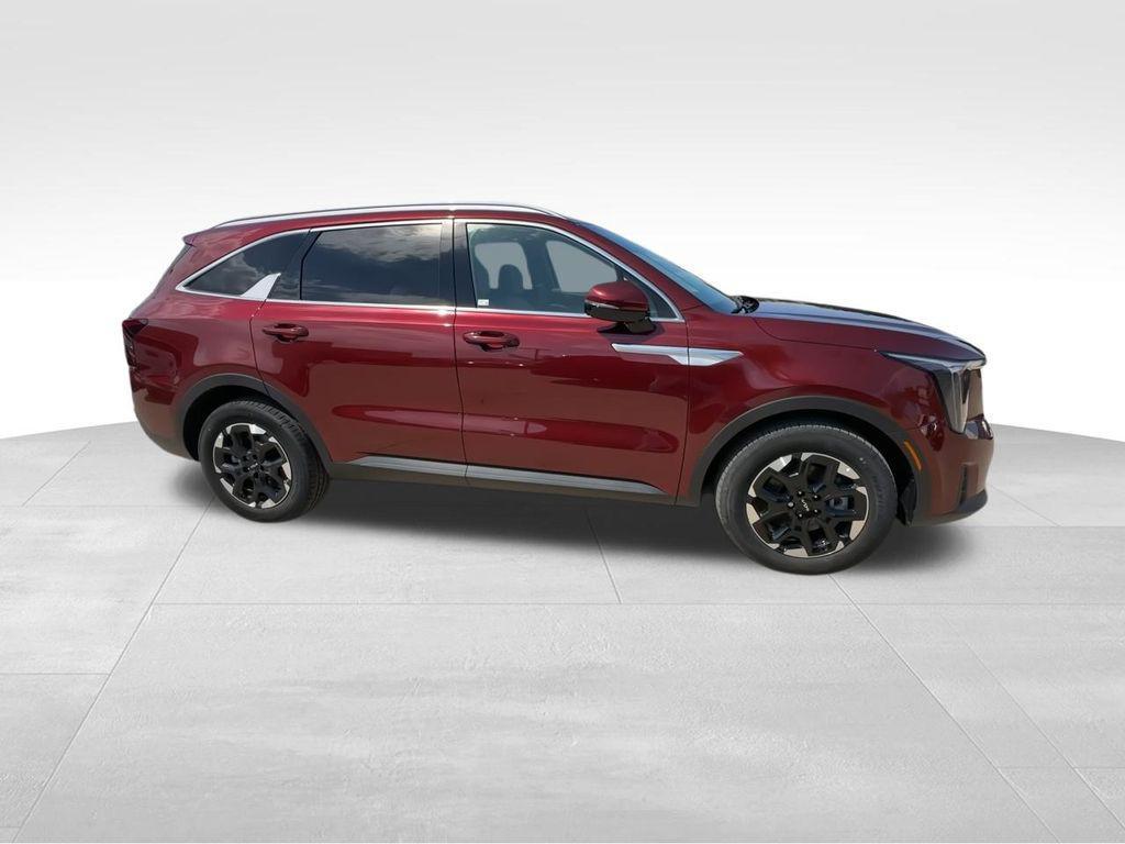 new 2025 Kia Sorento car, priced at $32,629
