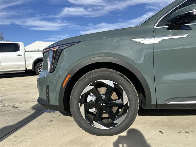 new 2025 Kia Sorento Hybrid car, priced at $38,491