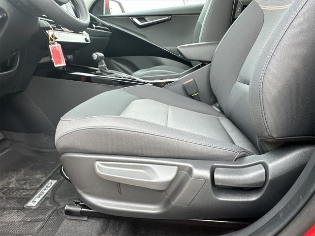 new 2025 Kia Niro car, priced at $27,118