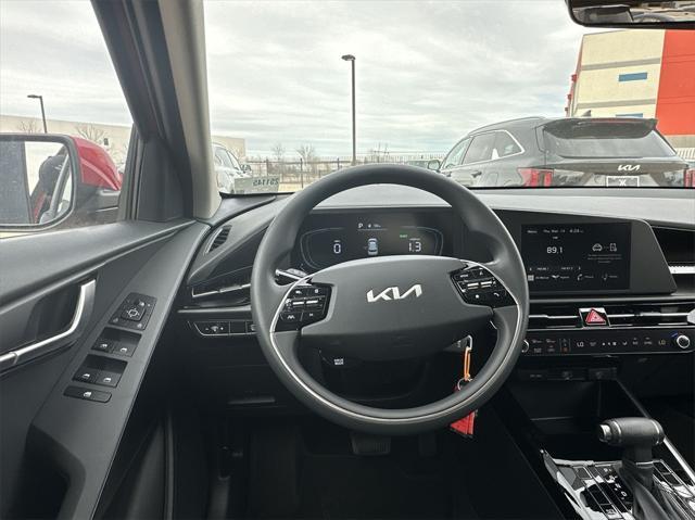 new 2025 Kia Niro car, priced at $27,118