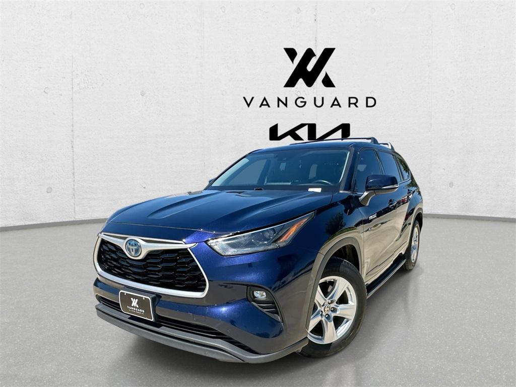 used 2021 Toyota Highlander Hybrid car, priced at $26,846