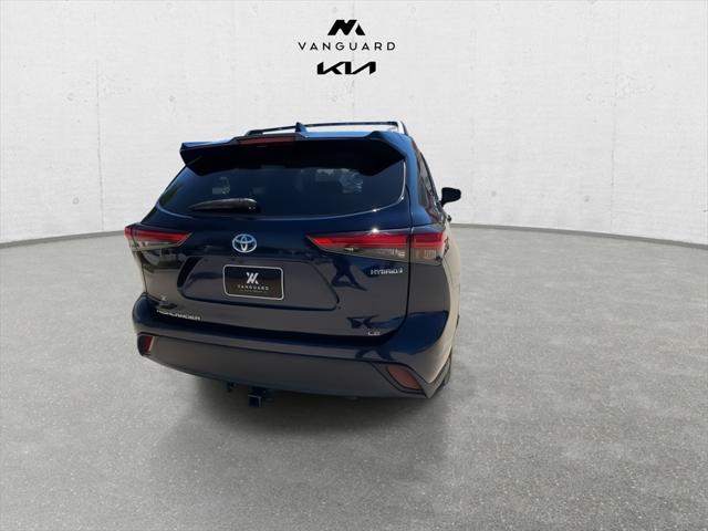 used 2021 Toyota Highlander Hybrid car, priced at $28,145