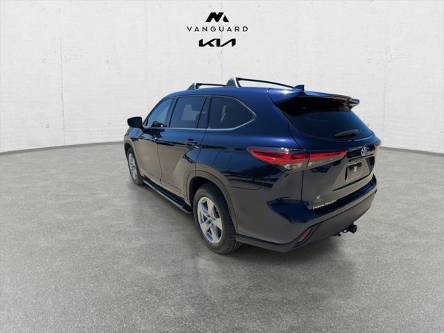 used 2021 Toyota Highlander Hybrid car, priced at $28,145