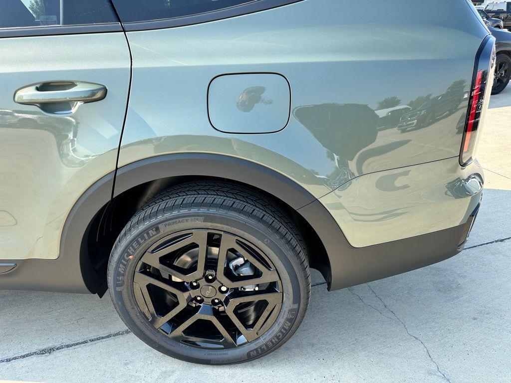 new 2025 Kia Telluride car, priced at $51,613