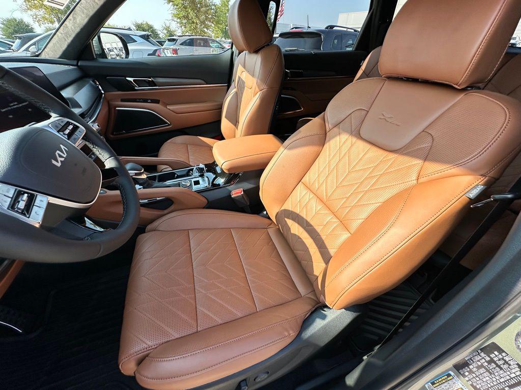 new 2025 Kia Telluride car, priced at $51,613