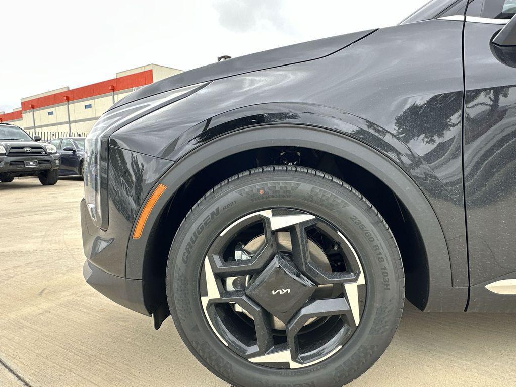 new 2026 Kia Sportage car, priced at $30,679
