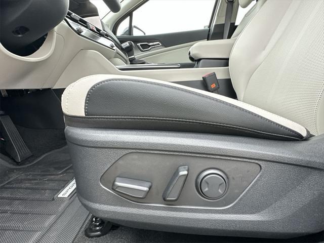 new 2026 Kia Sportage car, priced at $33,085
