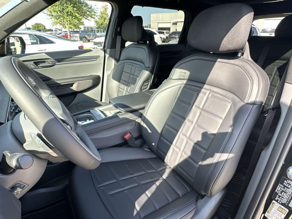 new 2026 Kia EV9 car, priced at $59,826