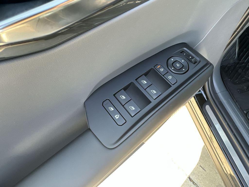 new 2026 Kia EV9 car, priced at $59,826