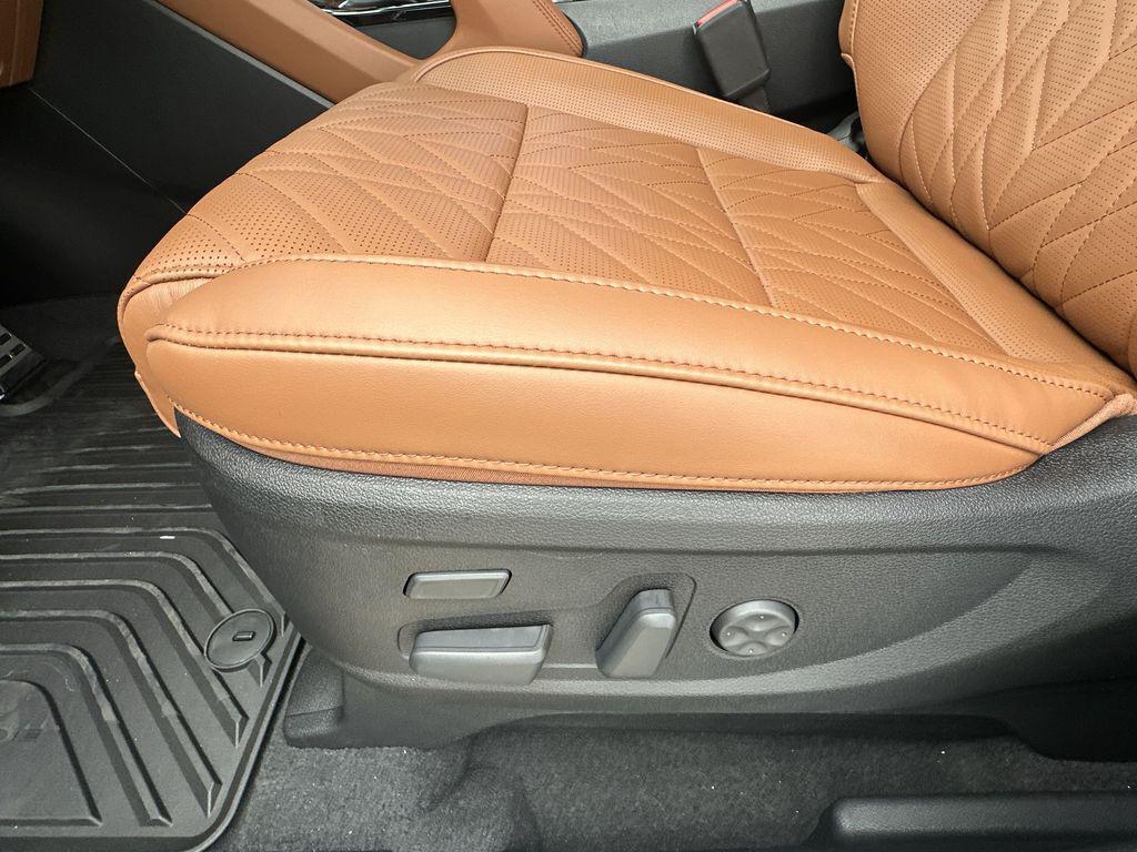 new 2025 Kia Telluride car, priced at $50,502