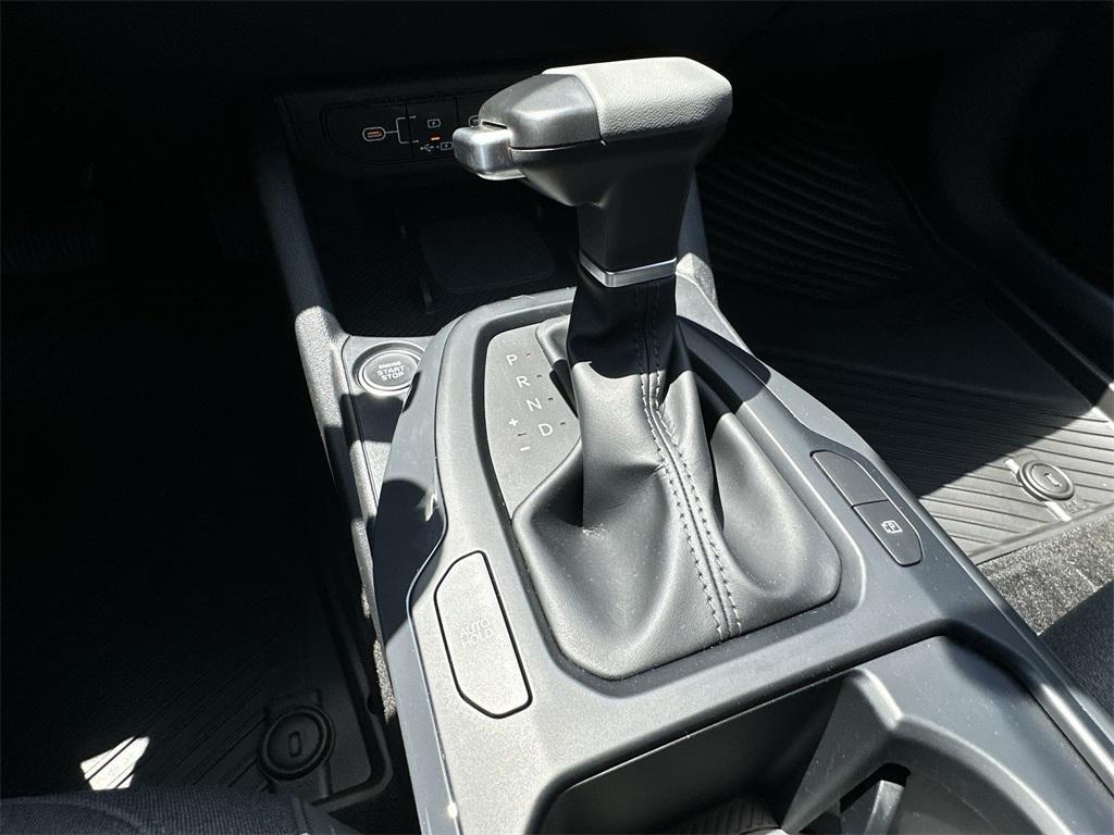 new 2025 Kia K4 car, priced at $22,888