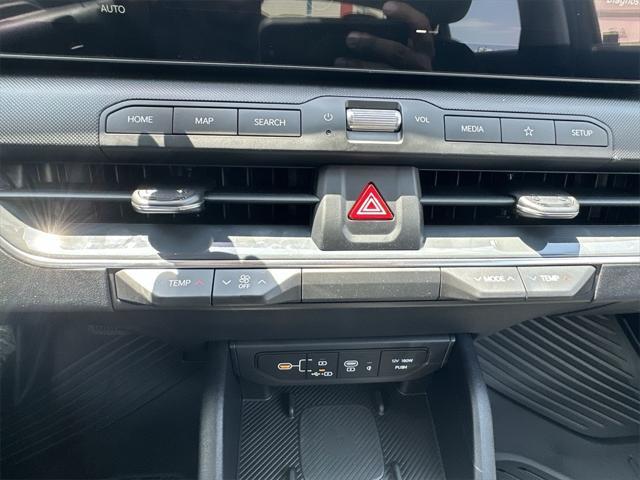 new 2025 Kia K4 car, priced at $22,888