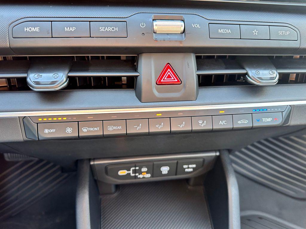 new 2025 Kia K4 car, priced at $23,297