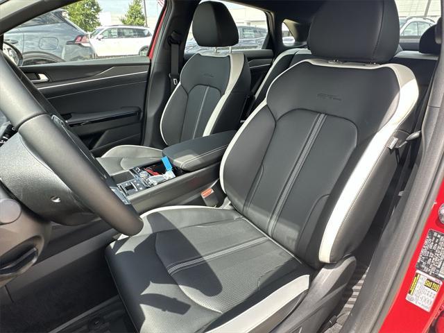 new 2025 Kia K5 car, priced at $27,709