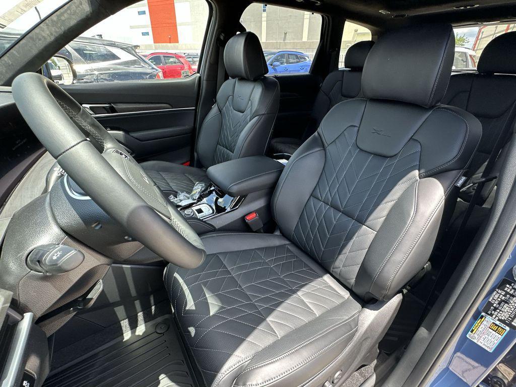 new 2025 Kia Telluride car, priced at $50,136