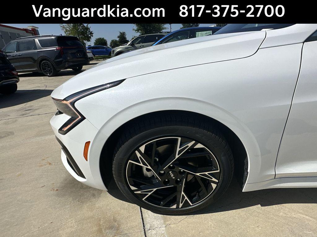 new 2025 Kia K5 car, priced at $28,384
