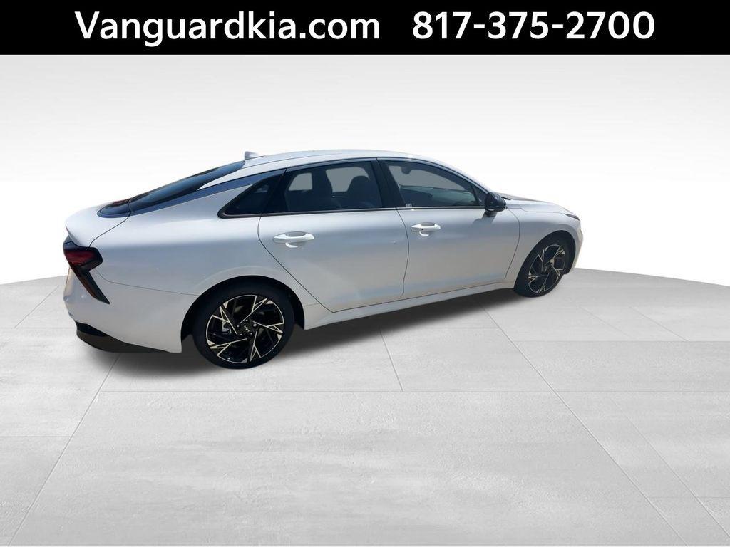 new 2025 Kia K5 car, priced at $28,384