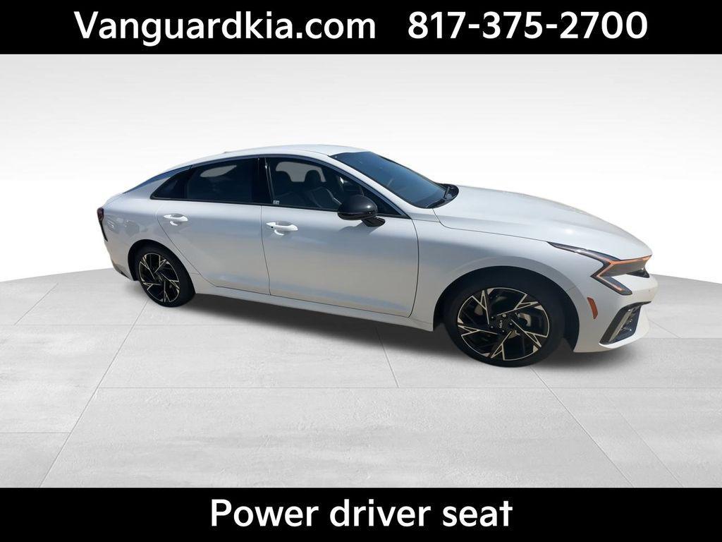 new 2025 Kia K5 car, priced at $28,384