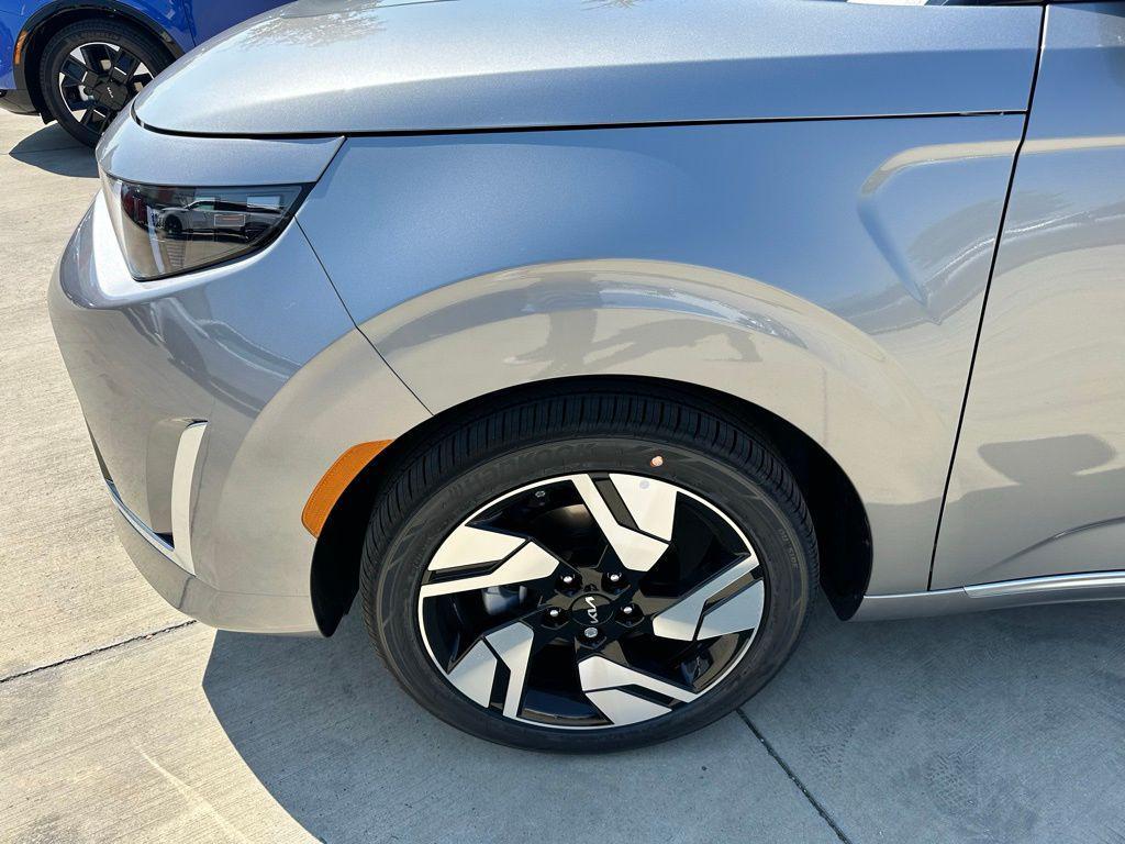 new 2025 Kia Soul car, priced at $24,189