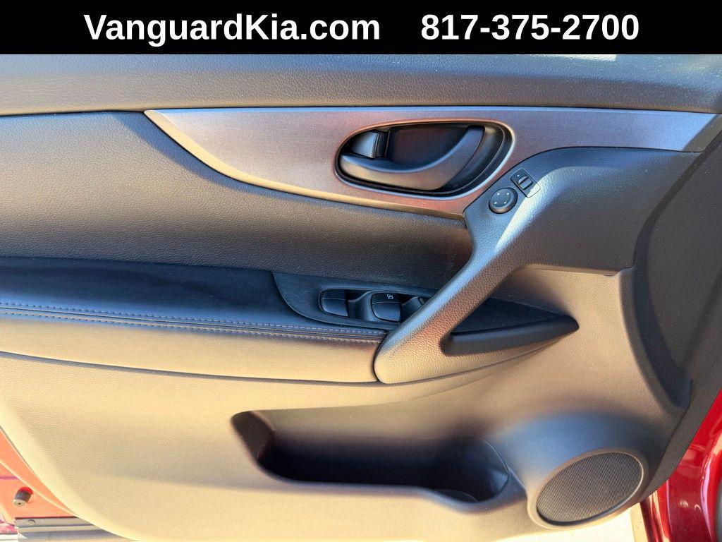 used 2020 Nissan Rogue Sport car