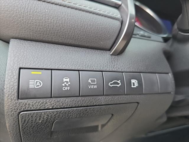 used 2018 Toyota Camry car, priced at $21,419