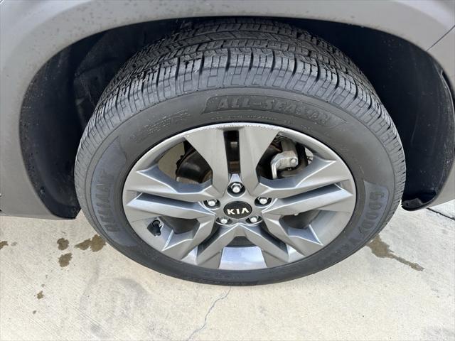 used 2021 Kia Seltos car, priced at $17,674