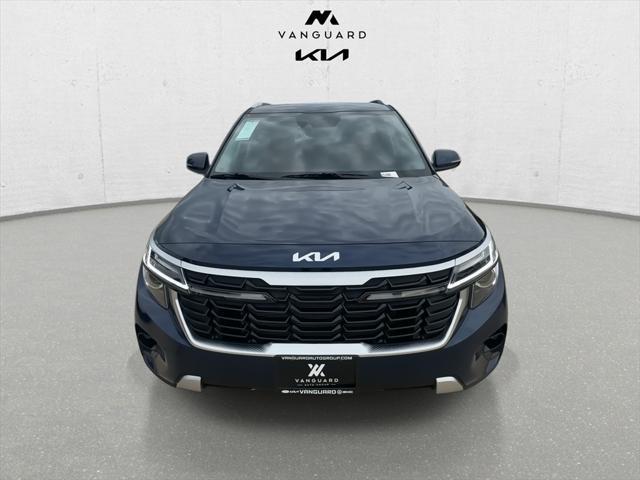new 2025 Kia Seltos car, priced at $27,543