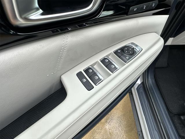 new 2026 Kia Carnival Hybrid car, priced at $53,074