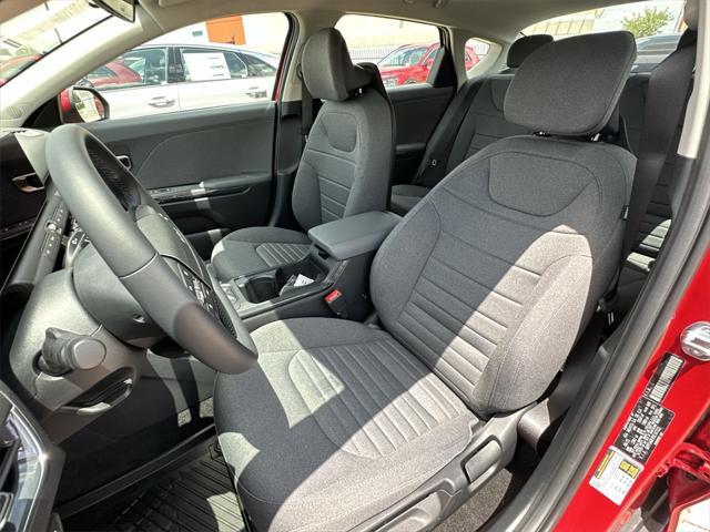 new 2025 Kia K4 car, priced at $23,282