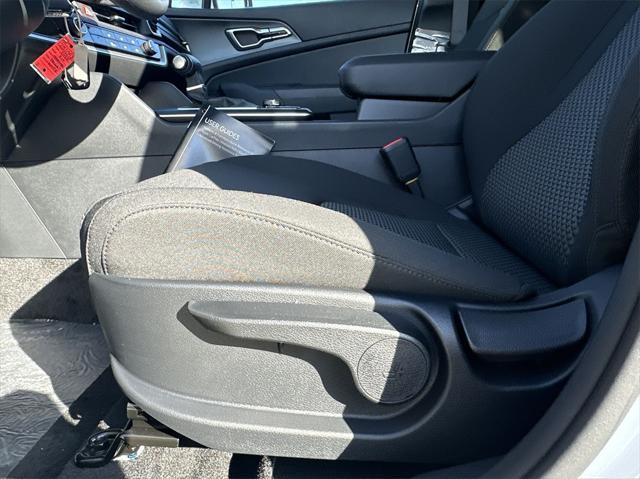 new 2025 Kia Sportage car, priced at $26,651