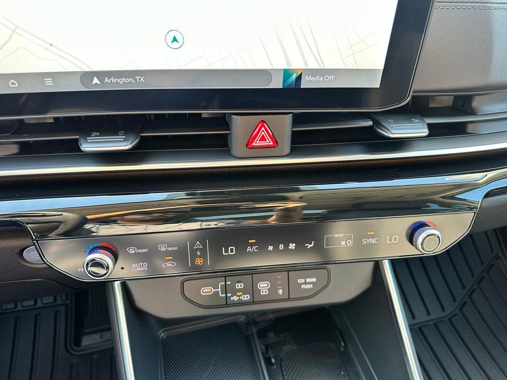 new 2026 Kia Carnival car, priced at $51,660